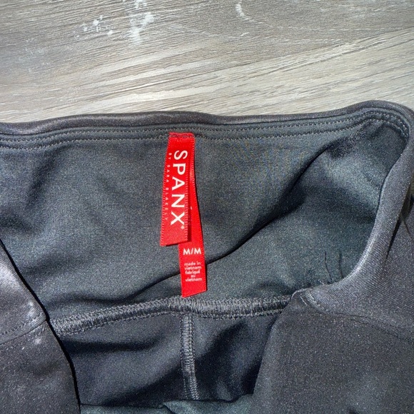 SPANX FAUX LEATHER MOTO LEGGINGS size M - Picture 13 of 13